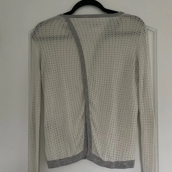 RAG & BONE ARIANA PERFORATED WHITE/GRAY SWEATER XS! - Picture 7 of 9